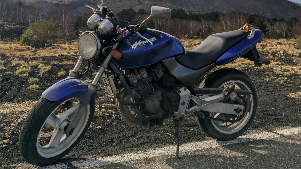 Honda Hornet 250 - Sicily Motorcycle Trip