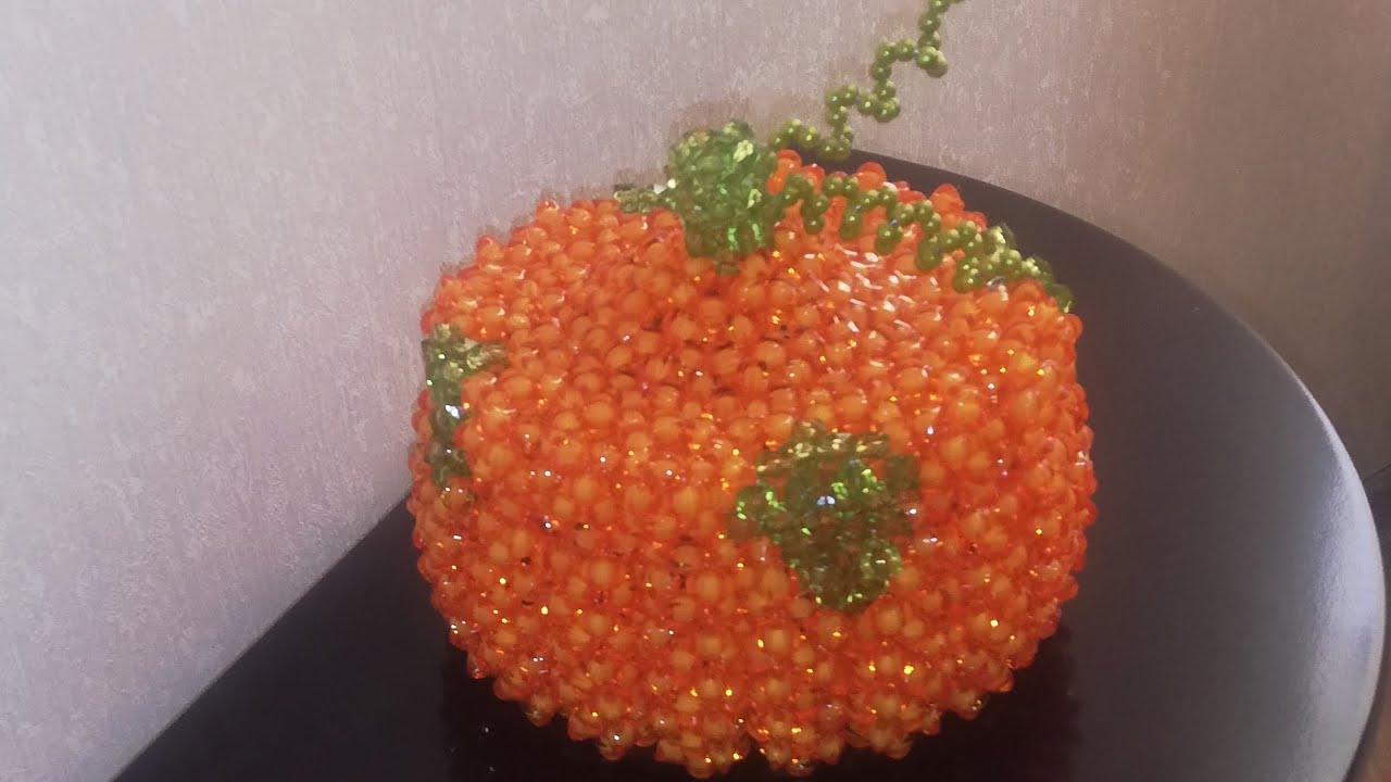 DIY Box-vase of beads 
