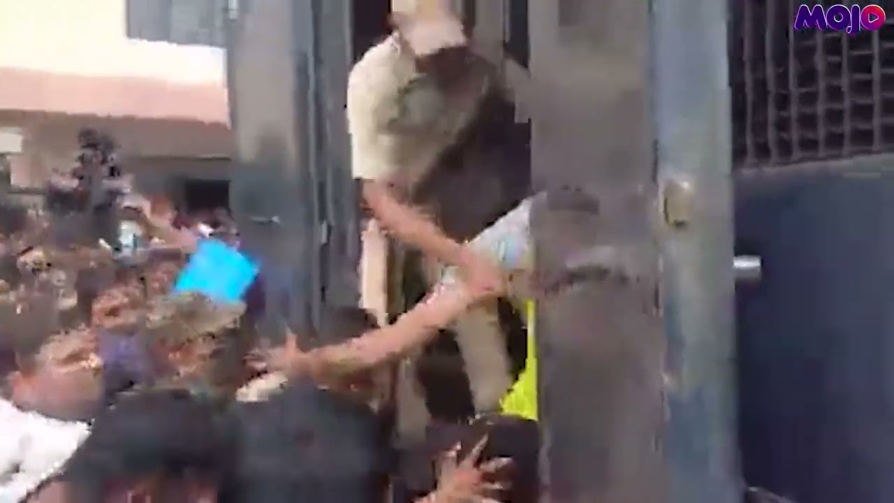 On Camera, Udaipur Tailor Kanhaiya Lal's Killers Attacked By Lawyers, Crowd At Jaipur Court