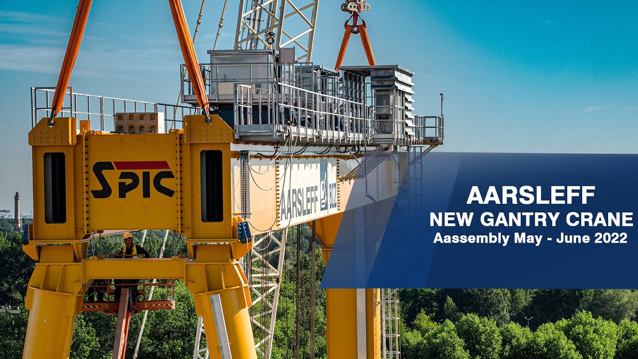 Assembling of a new gantry crane in AARSLEFF BIZ facility