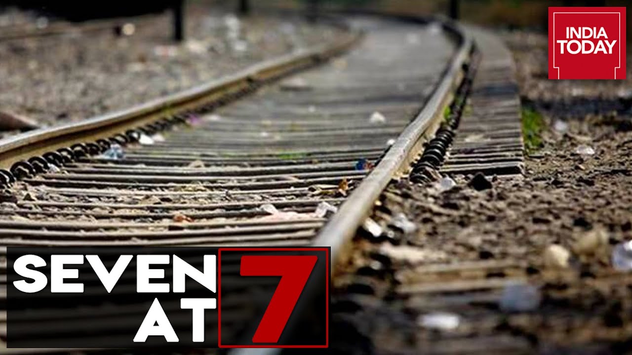 Bengal Train Mishap: Bikaner Express With 1200 Passengers Derails; PM Modi's COVID Meet | Seven At 7