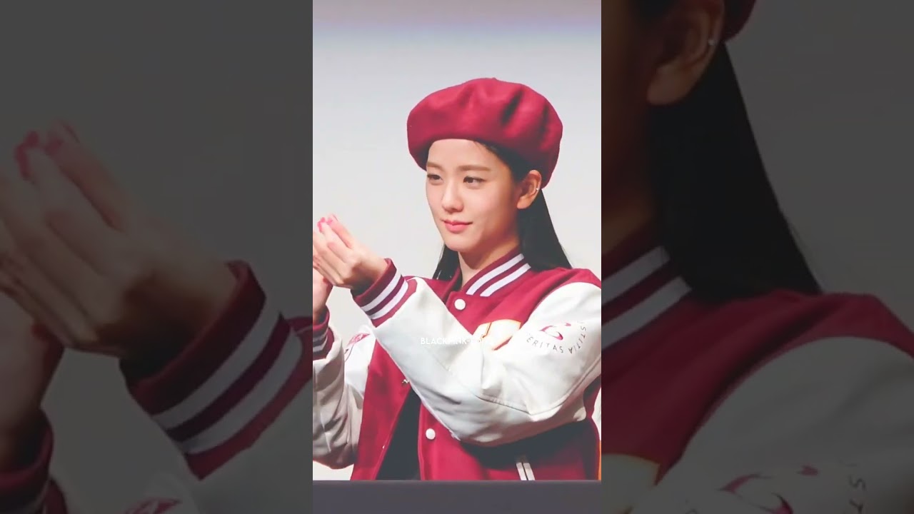 Jisoo showing magic to blinks in her fansign event #jisoo #flower #me #shorts