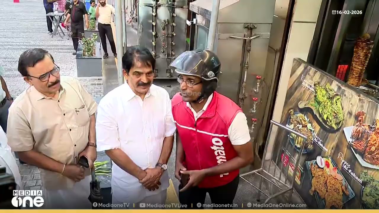 ഗിഗ് തൊഴിലാളികളുമായി പരിരക്ഷ: ഗിഗ് തൊഴിലാളിയുടെ കൂടെ സഞ്ചരിച്ച് കെ.സി.വേണുഗോപാൽ