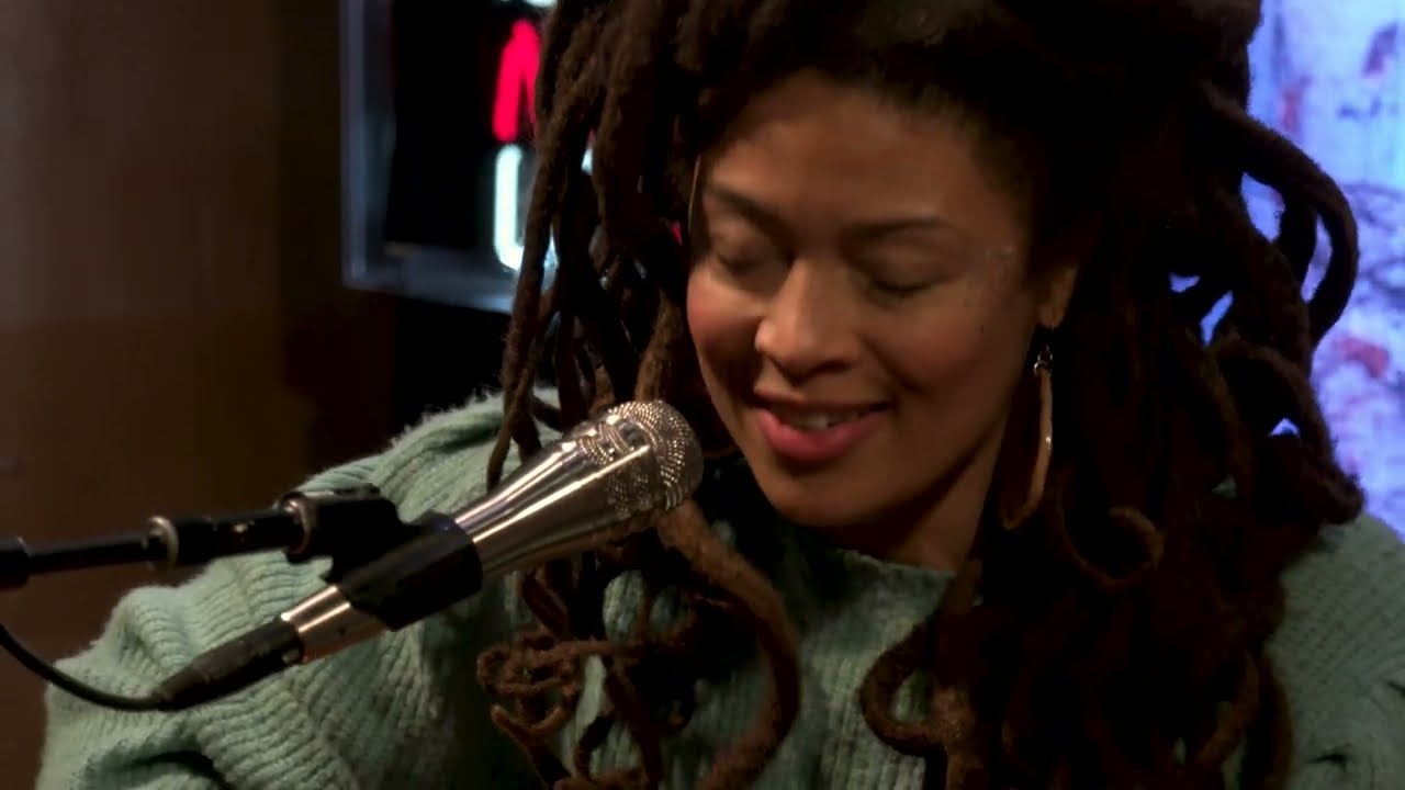 WNRN In-Studio Session: Valerie June