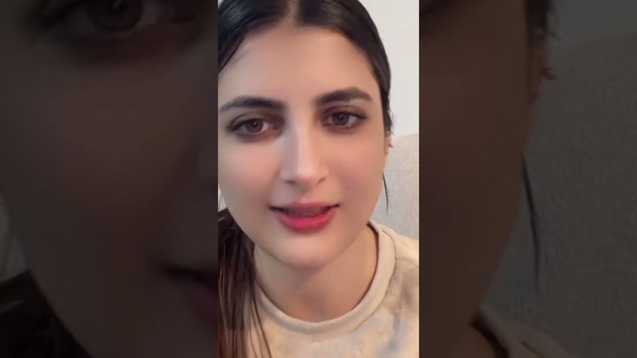 #4391 stunning beauty @ Felize Periscope vlog