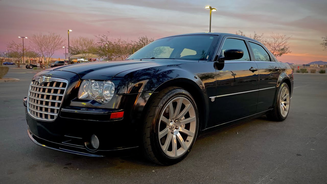 2006 Chrysler 300 SRT8 NOT YOUR GRANDPA’S CAR!