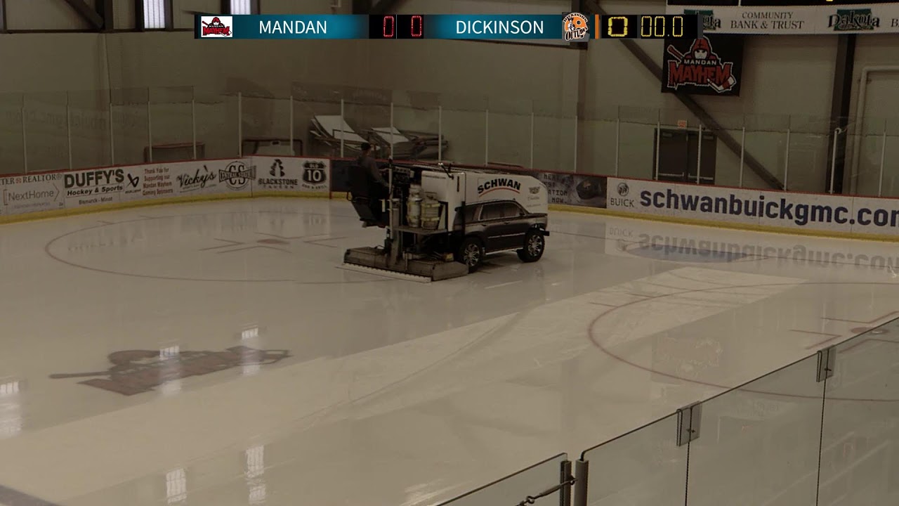Squirt C - Mandan Gray vs. Dickinson