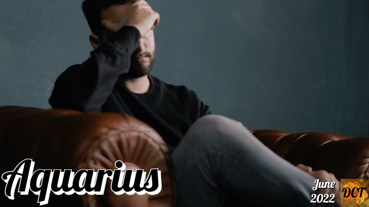 Aquarius June 2022 😳😮Your soulmate is trying to get your attention! ❤️‍🔥💗 They fear rejection! 😒