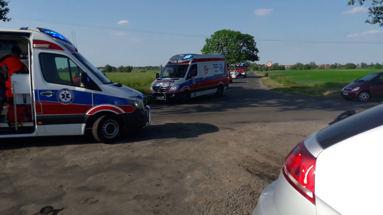 Dwie osoby ranne w wypadku na drodze Koskowice - Kłębanowice