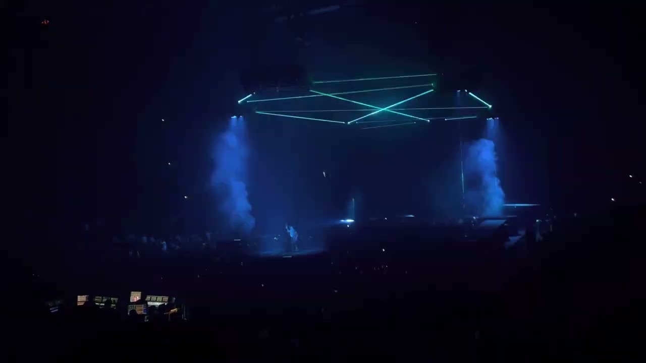 Post Malone - Over Now / rockstar | Scotiabank Arena, Toronto, Ontario