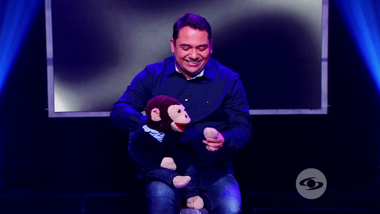 Tato se volvió abogado, pero no cualquiera sino el más dotado- Sábados Felices