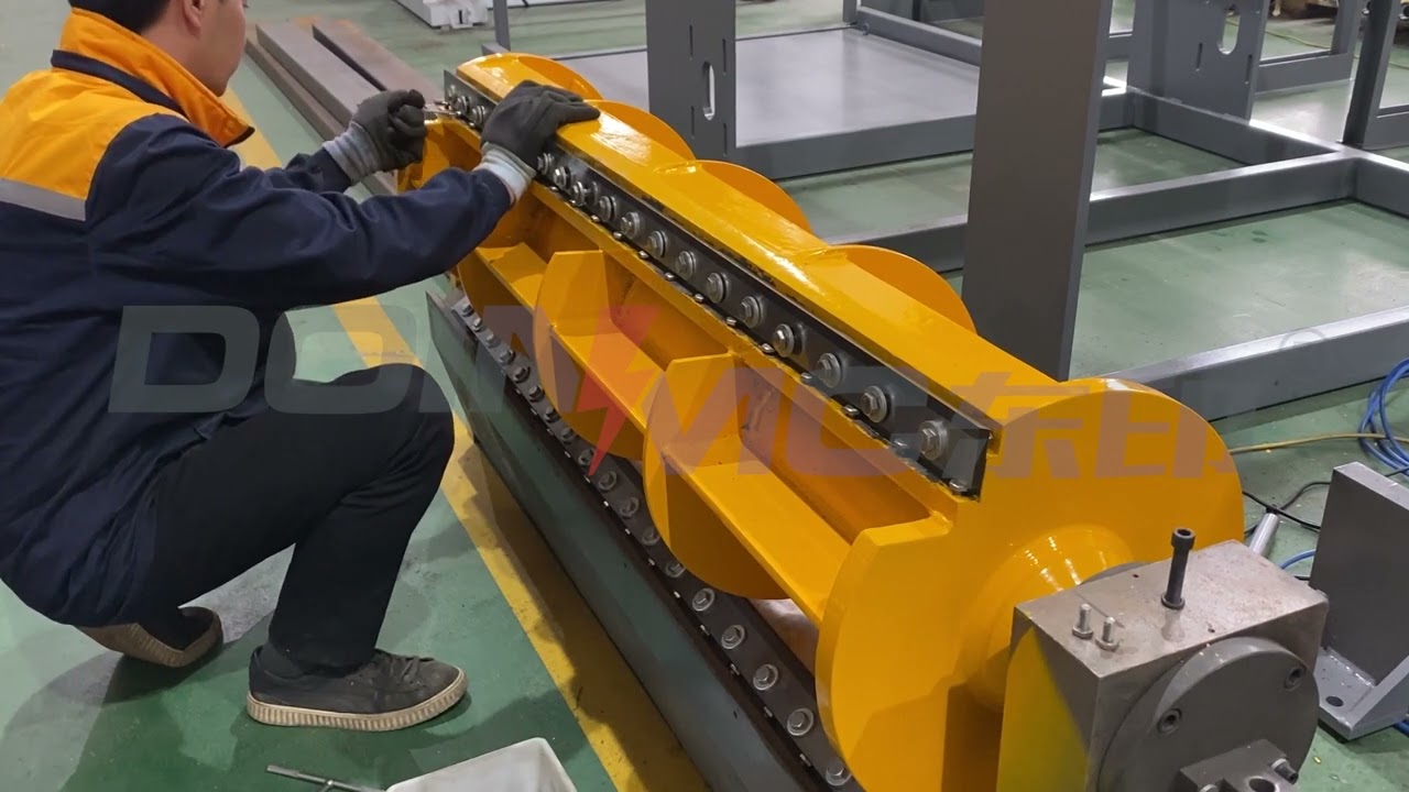 How to install a cross-cutting knife on an industrial paper sheeter?