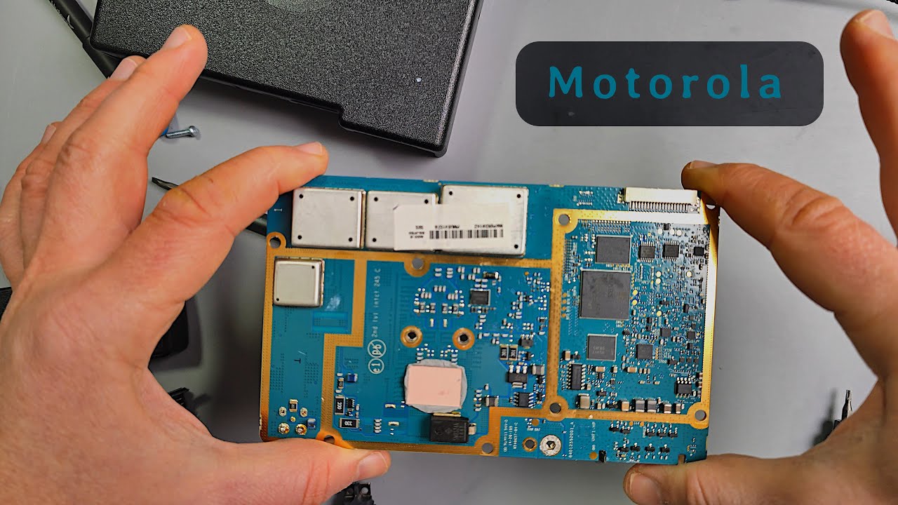 Культура производства Motorola. Вот так надо конструировать радиостанции!