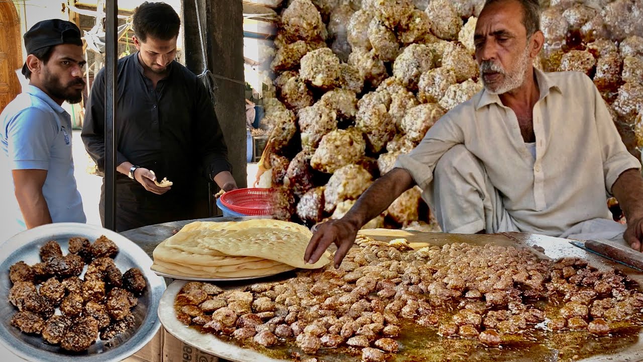 80 Years Old Luknow Style Tunday Kabab Raodside / Tunday Kabab in Lahore / Tunday Kabab Recipe