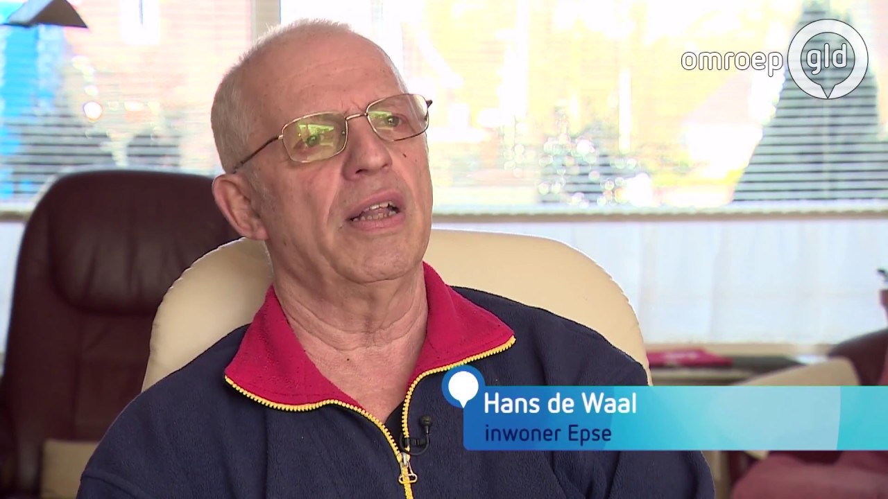 Meneer De Waal  uit Epse verkoopt zijn huis bij gebrek aan een supermarkt