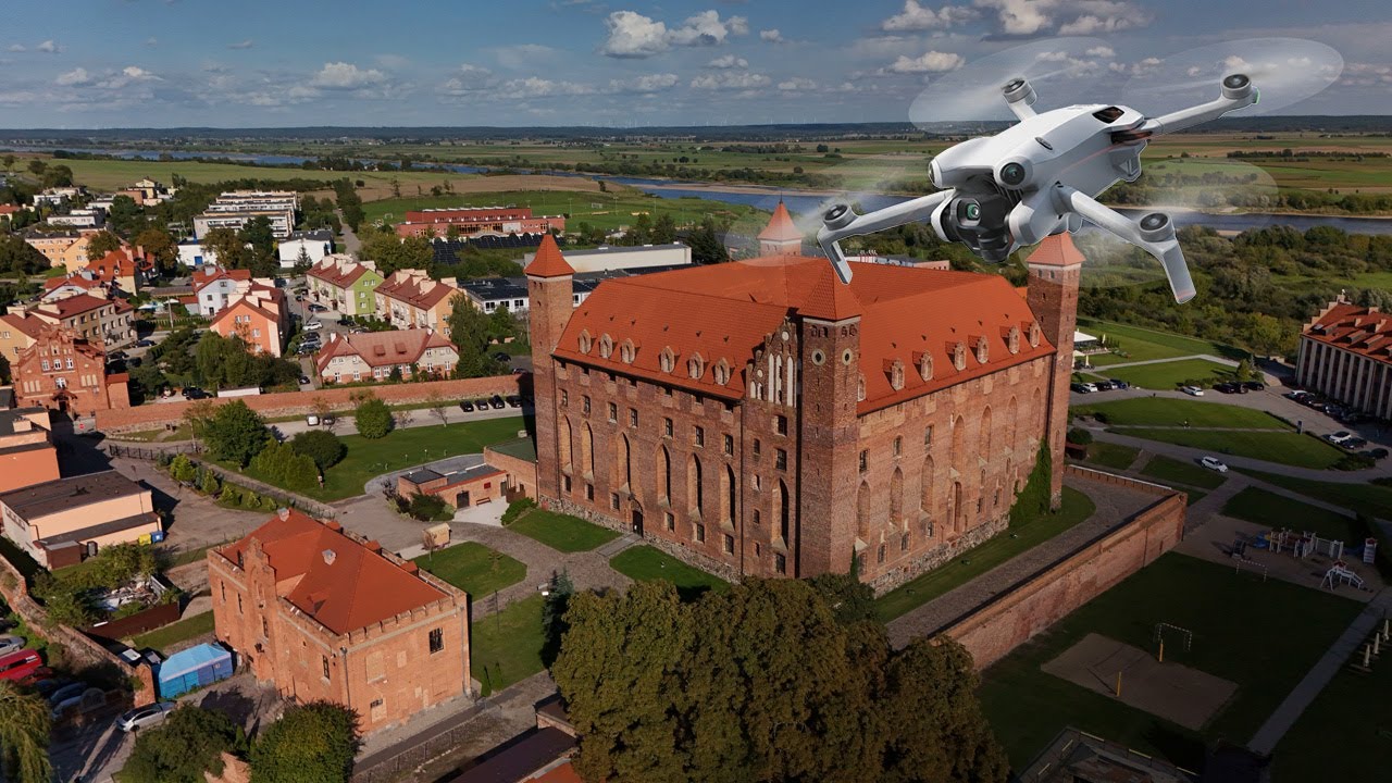 Zamek krzyżacki w Gniewie z lotu drona 4K | Longmannn