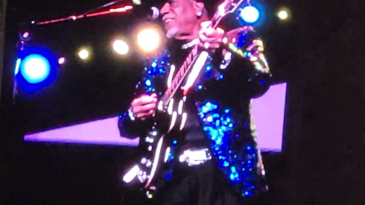 Ohio Players live