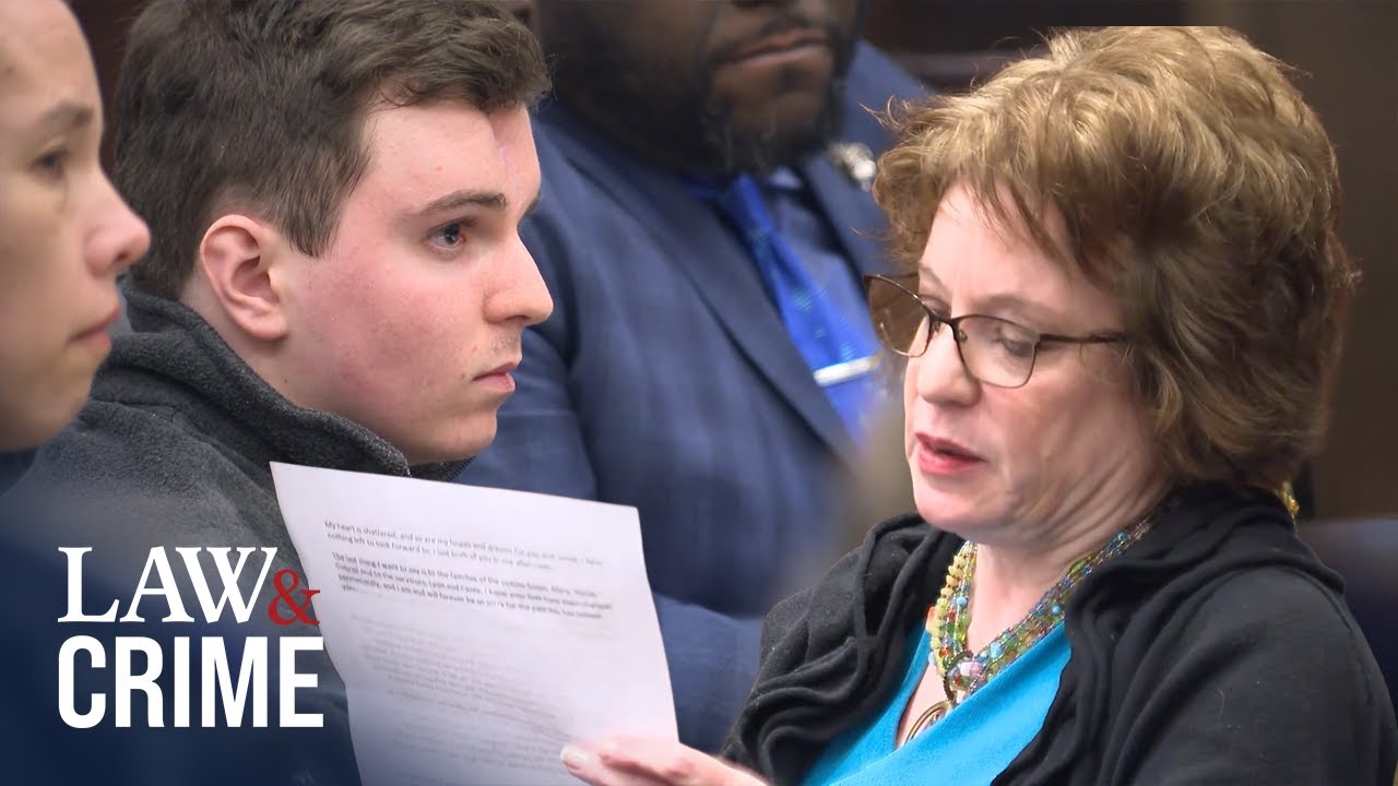 Teen Mass Shooter Remains Stoic As Mother Breaks Down on Stand