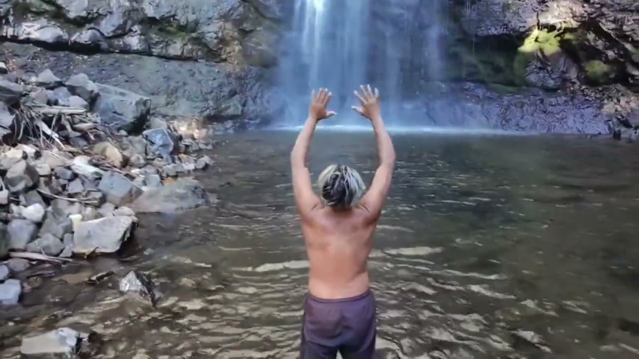 Tamandare falls Yamagata ken viagem de moto pelo Japão 
