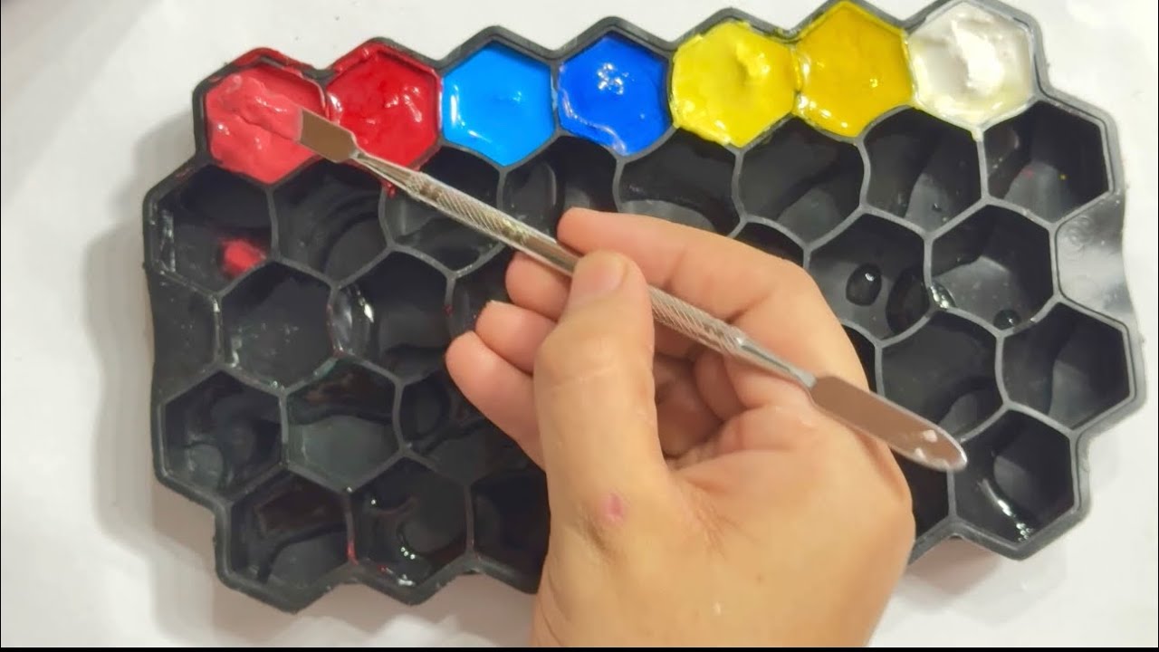 37 colours 😱😱💙❤️💛🤍#colourmixing