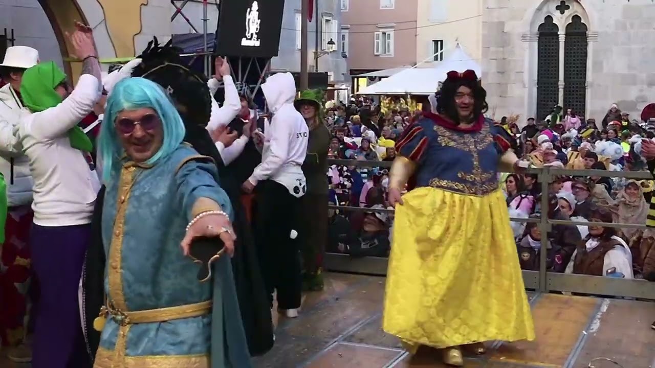 Mandrioi