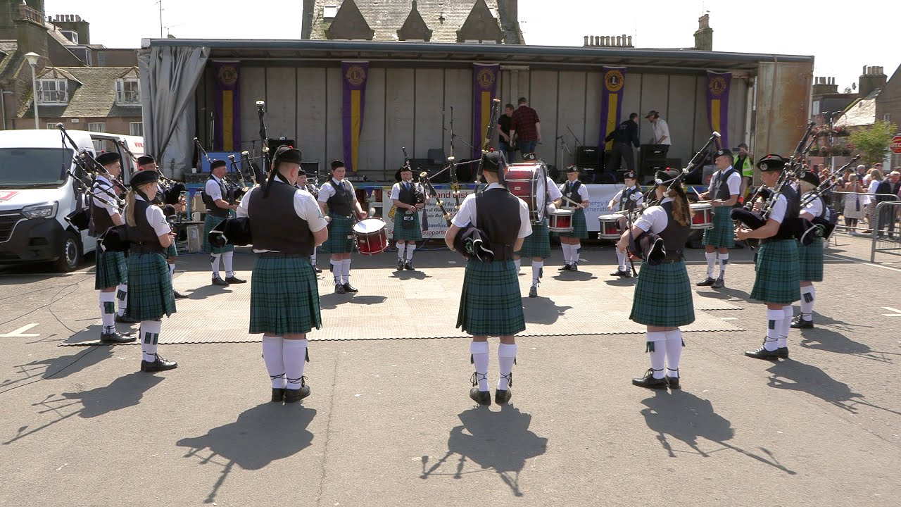 Flower of Scotland by Newtonhill Pipe Band during 2023 Stonehaven Feein' market in Aberdeenshire