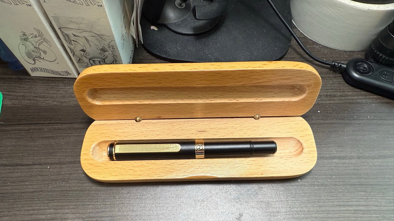 Обзор перьевой ручки Scriveiner EDC