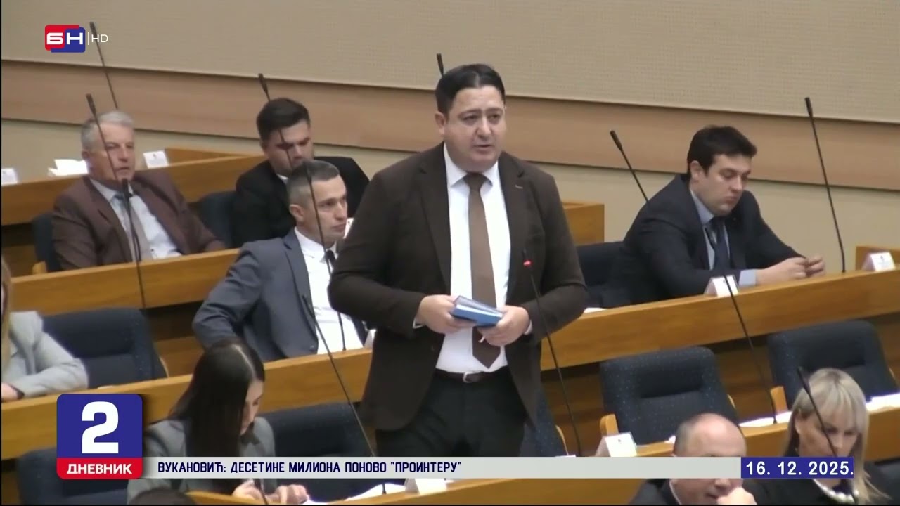 NSRS: Premijer Minić optužio poslanika PDP-a Slavi&scaron;u Markovića da je doneo trihinelozu u Bijeljinu