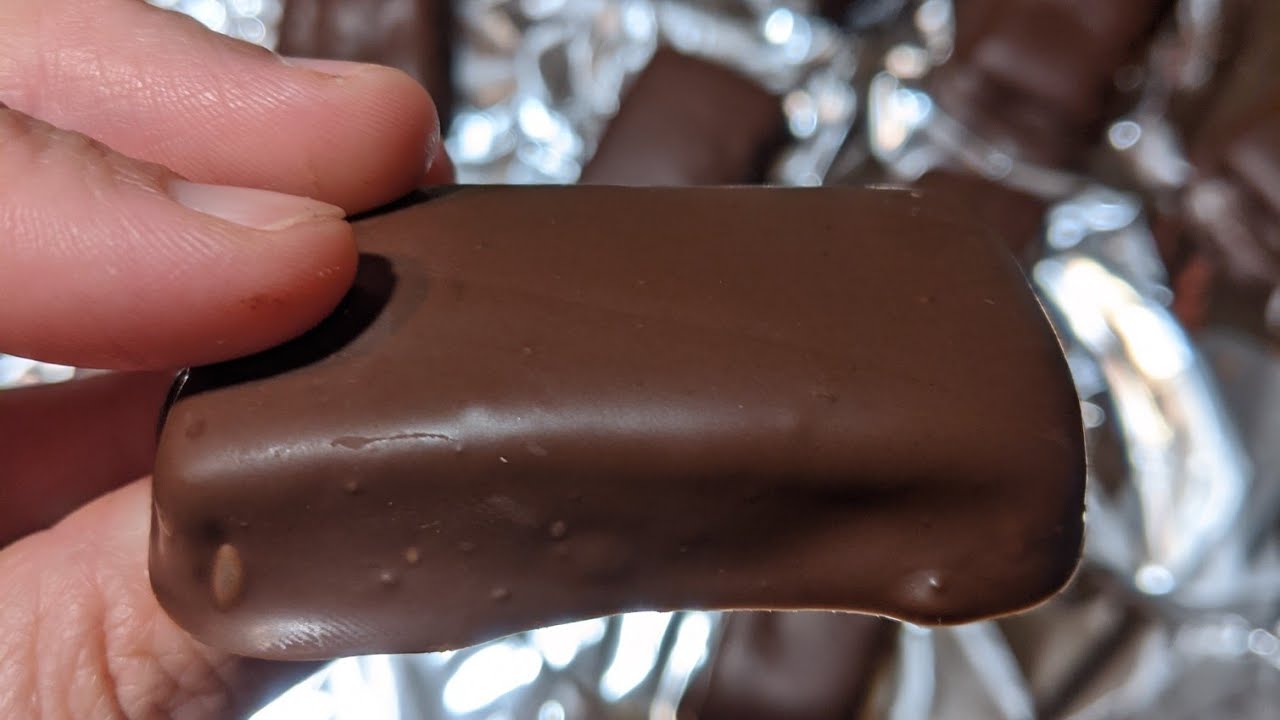Homemade Butterfingers/ 3 ingredient Christmas candy