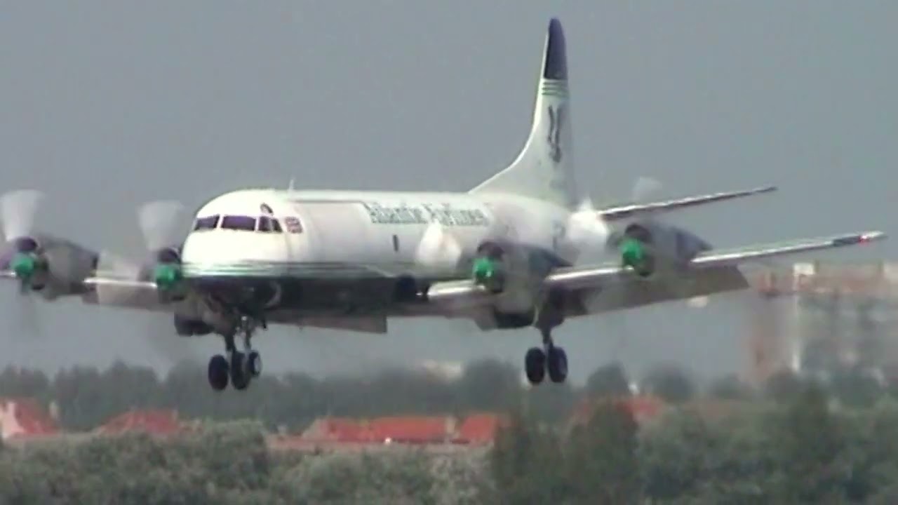 LOCKHEED ELECTRA G-FIJV / BAE JETSTREAM 41  G-MAJG / EVERGREEN 747  N486EV .. , Ostend Airport