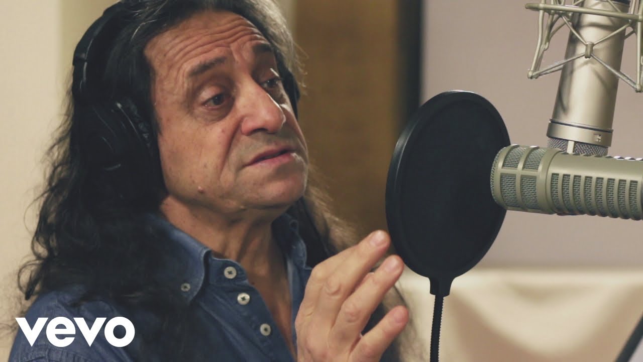 Omar Mollo - Afiches (Official Video)