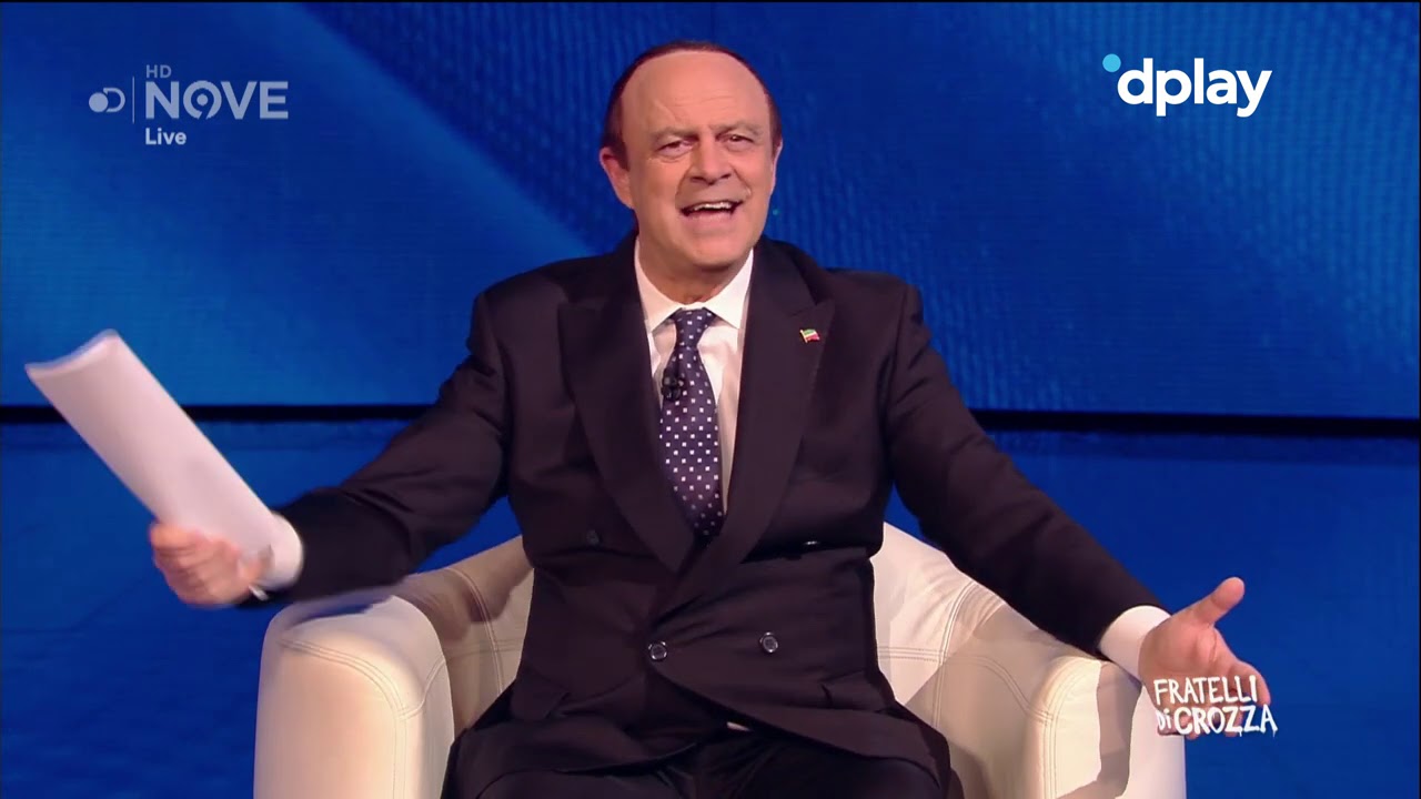 Crozza Berlusconi "Il piano Marshall e il Culona Virus"