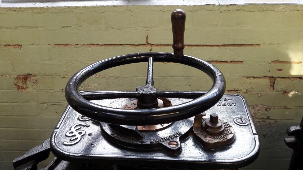 Straßenbahnmuseum Videoschnipsel #25 Historische Fahrschalter