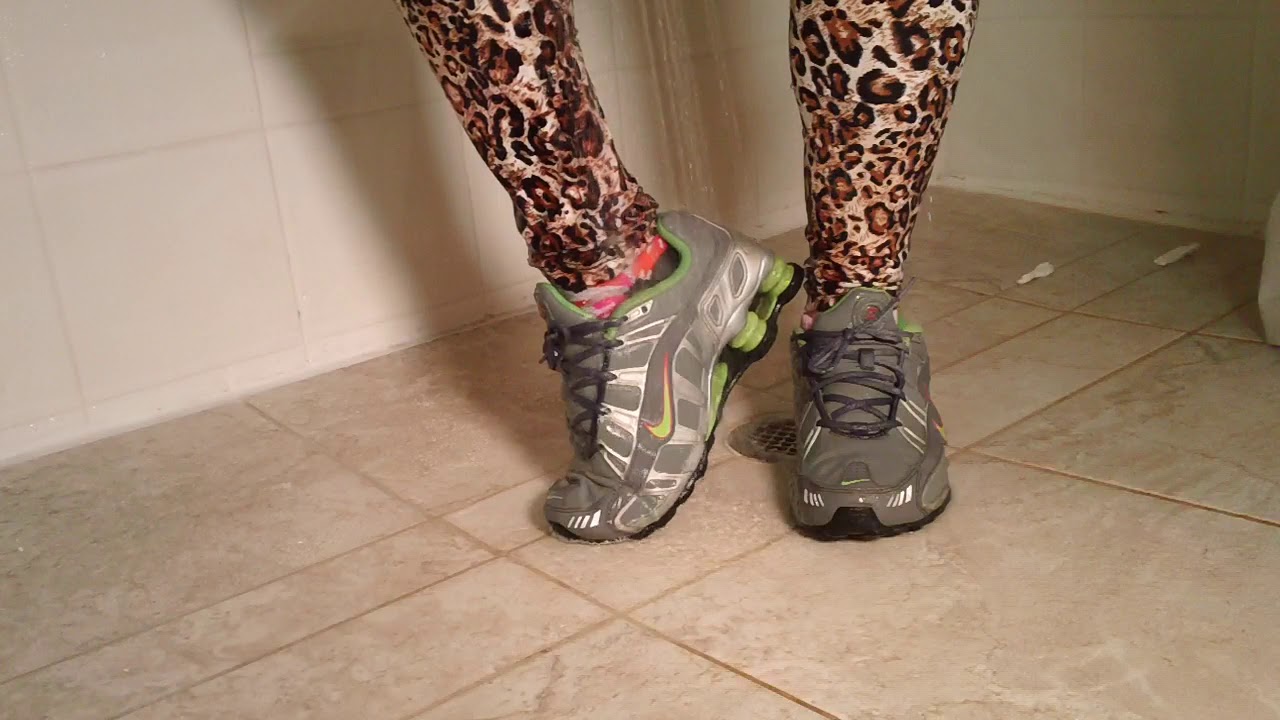 wet shox