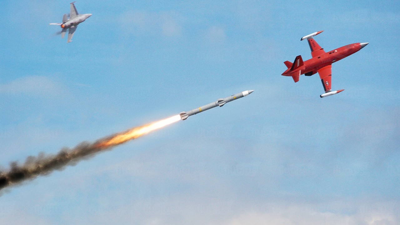 US Testing Its Newest Super Fast Missiles Against Fast Moving Enemy Drones