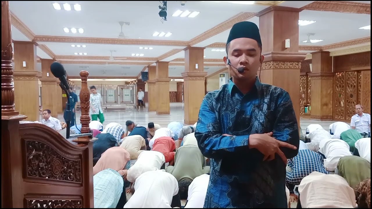 Shalat Magrib Masjid Al Muhajirin Pemkot Surabaya Imam Ust Ridhol Walidain Al Hafidz 