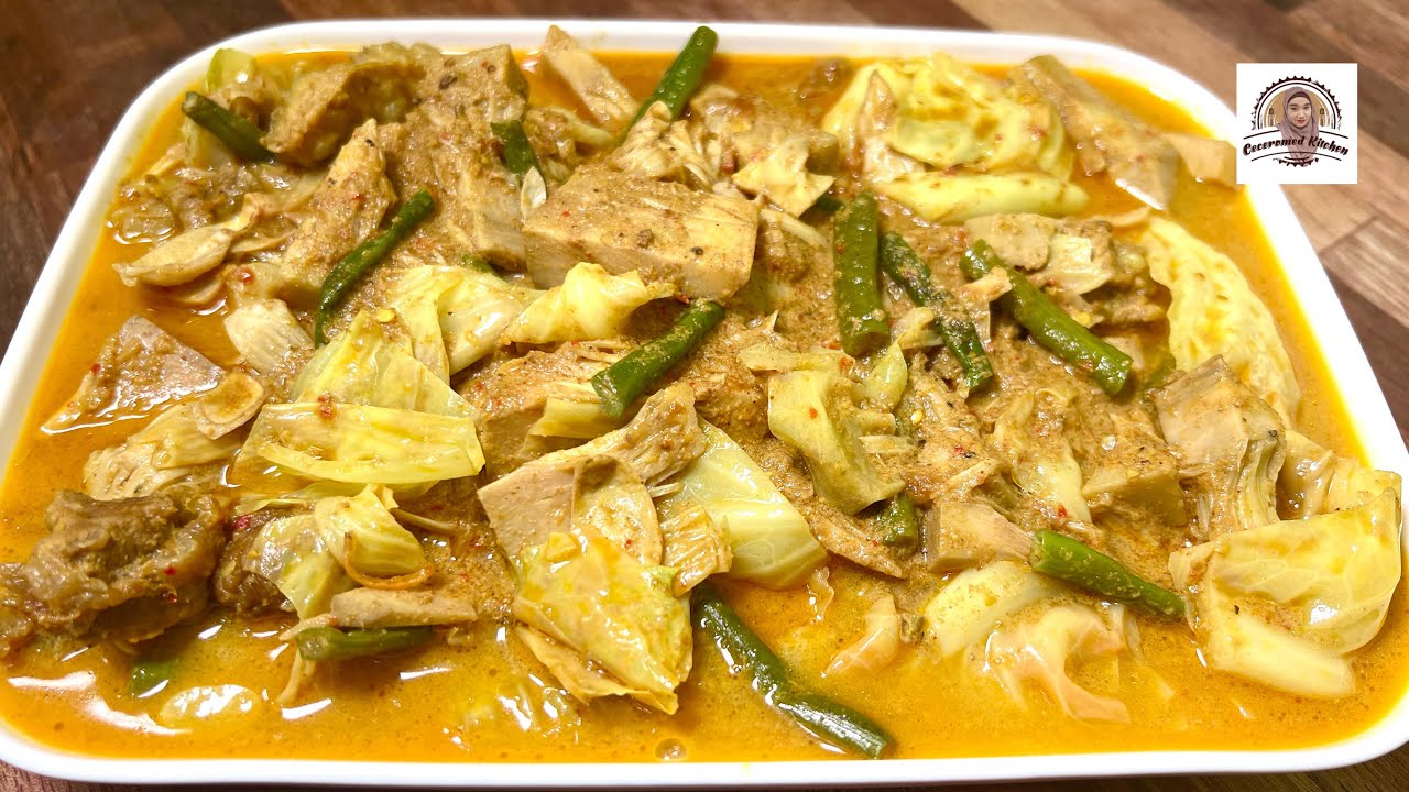 Sayur Nangka Ala Warung Padang, Bumbunya Lekoh Banget.