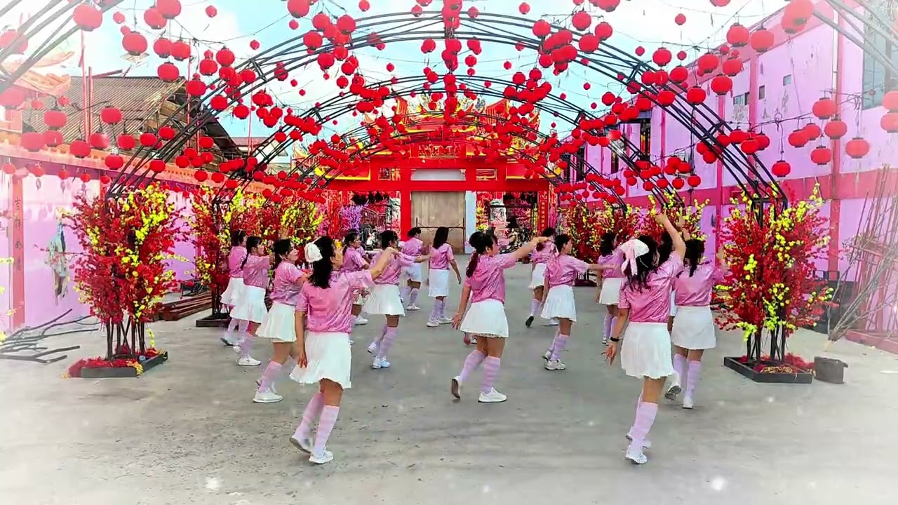 人生广场舞团队（想西藏 (xiang xi Zhang)）舞蹈, Life Square Dance Group, #happynewyear #广场舞 #新年舞 