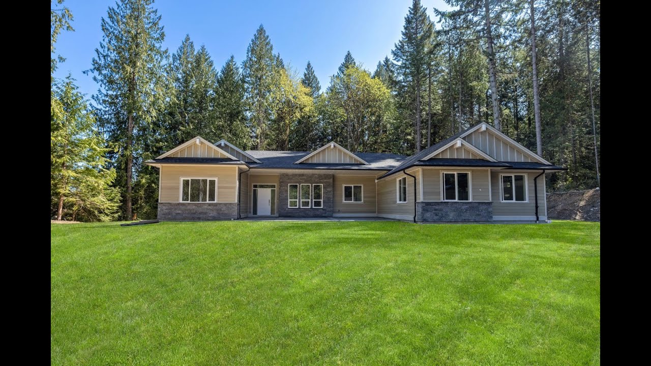 Cowichan Real Estate | 1054 Fern Ridge Drive, Mill Bay