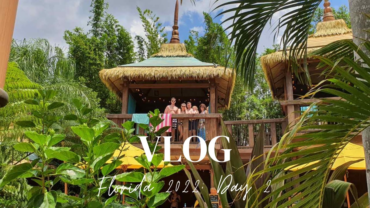Day 2 - We've surprised our family and hired a cabana at Volcano Bay!