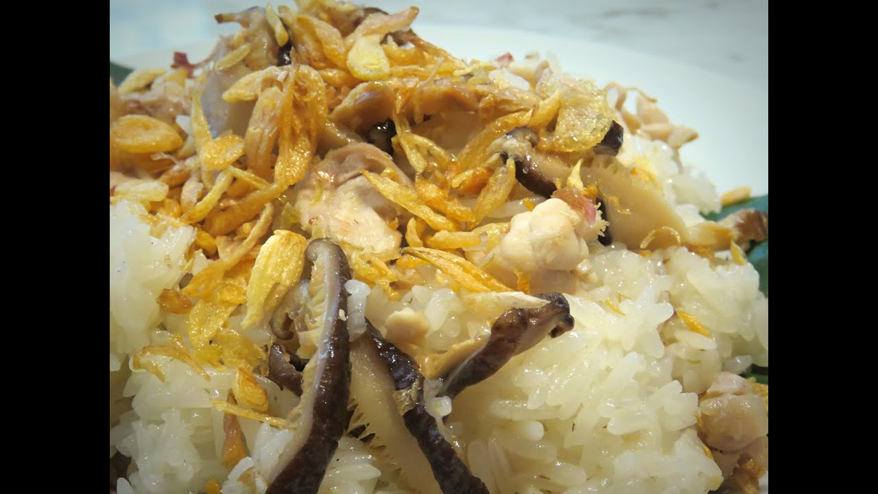 Du riz gluant aux champignons et au poulet _ 