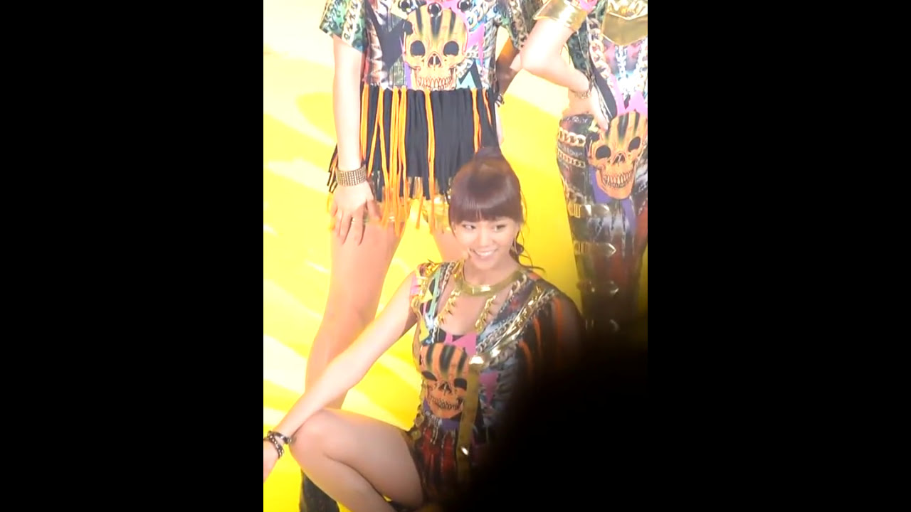 [FanCam]110927 KARA Seungyeon ,Hara - STEP+Jumping Open Concert by D5100