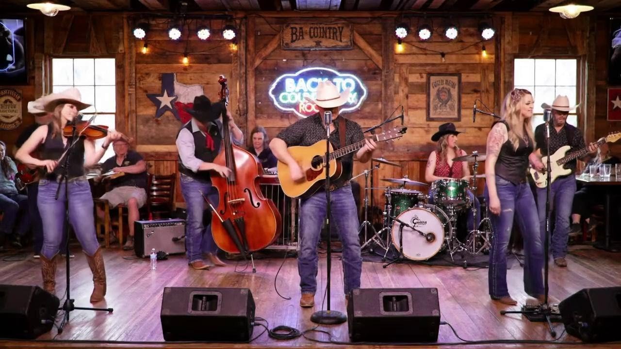Simple, Sweet & Free – Country Guitar Classics for Relaxed Relaxation across the Moonlit Ranch