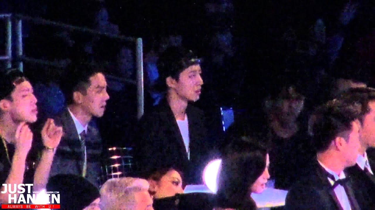 141203 MAMA 엑소 무대 관람중 한빈 (just-hanbin.com)
