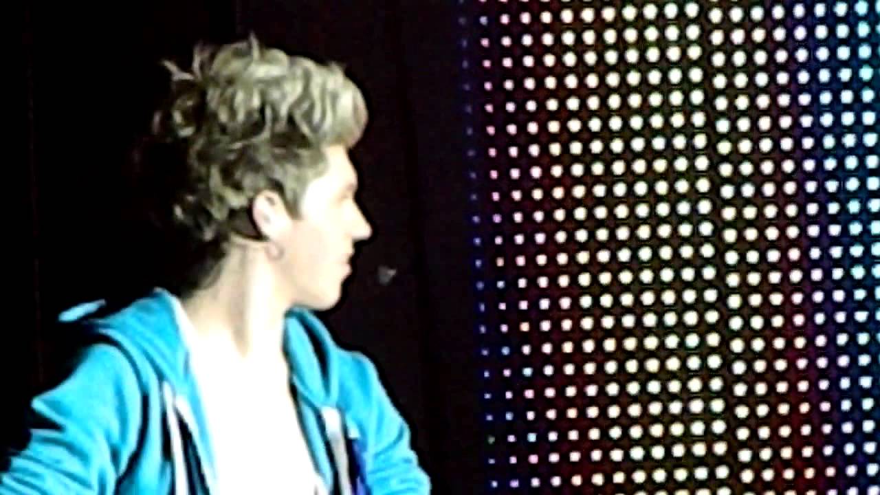 One Direction - Summer Love - Take Me Home Tour 2013 Cardiff