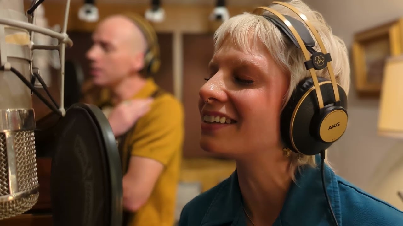 The Wild Things & Trixie Mattel - Red Side of the Moon (Live from 64 Sound)