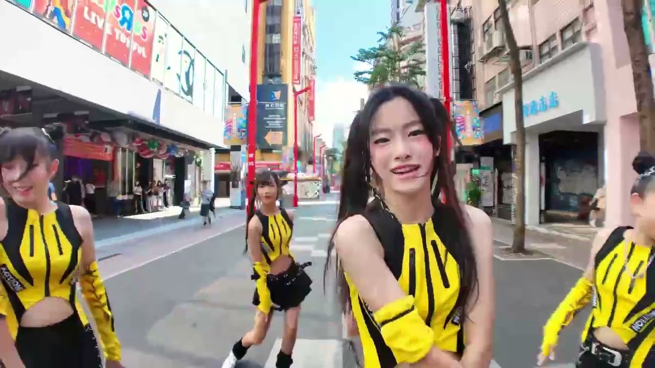 李芝睿/Golden