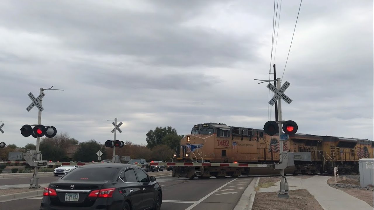 UP crossing in Queen Creek, AZ! E Ocotillo Rd. 12/24/2025