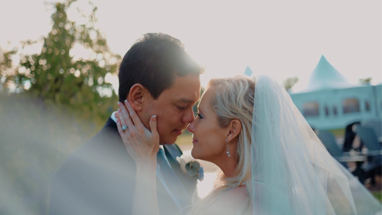 Beautiful Niagara-on-the-Lake Wedding at The Pillar and Post | Lorie & Phil