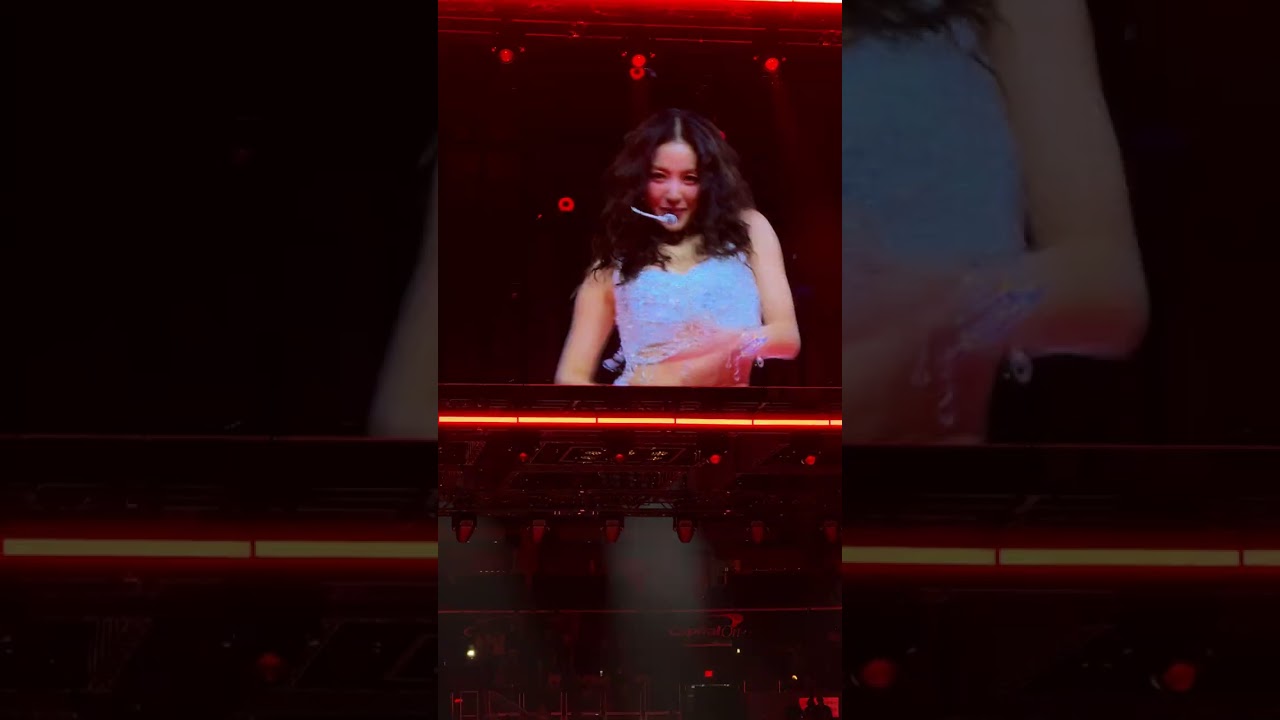 Twice - Make Me Go @ Capital One Arena, Washington DC